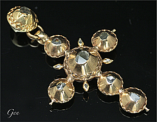 スペイン　17世紀　ローズカットダイヤモンド　クロス　アンティークジュエリー